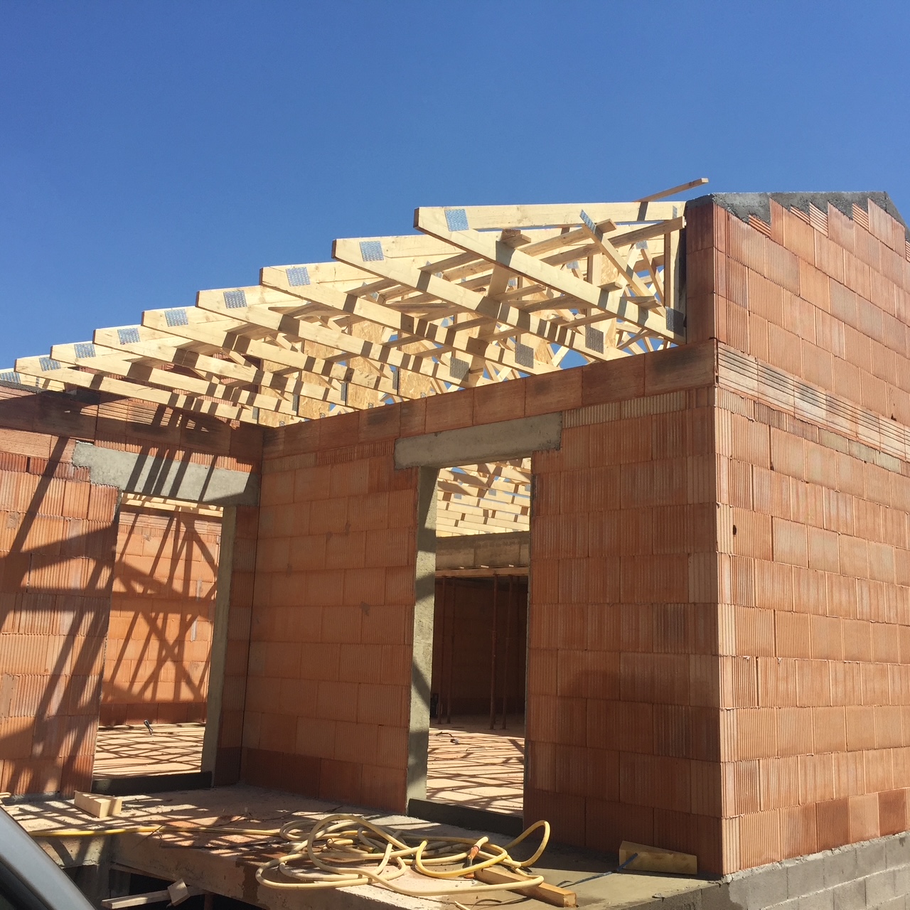 Charpente bois traditionnelle sur construction neuve